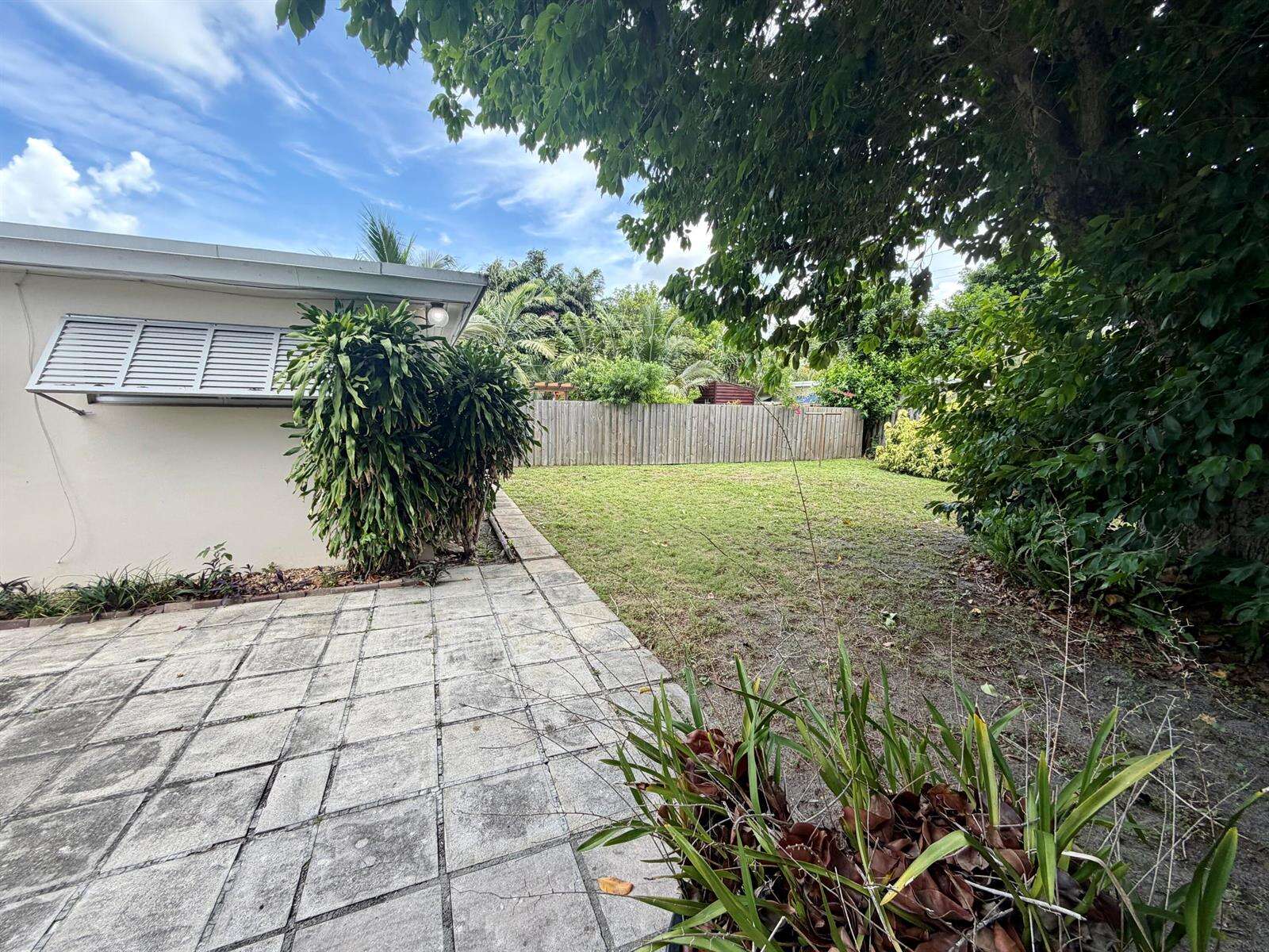 1228 13th, Fort Lauderdale, FL 33304 - For Sale photo 6