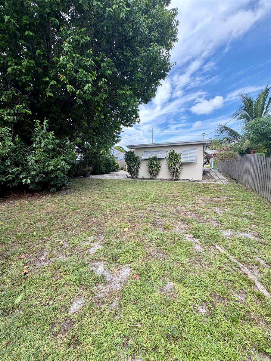 1228 13th, Fort Lauderdale, FL 33304 - For Sale photo 7