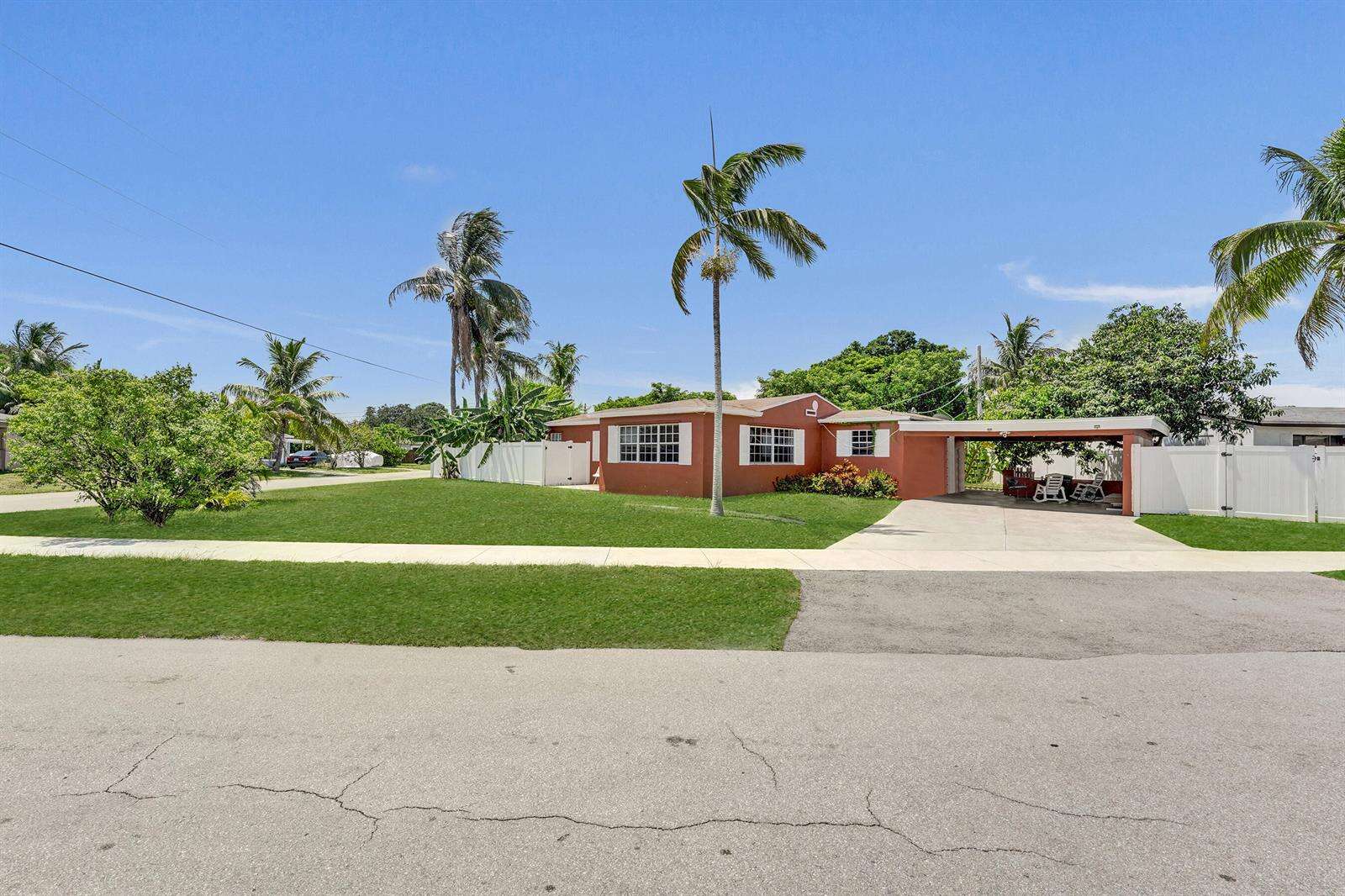 1302 23rd, Hollywood, FL 33020 - For Sale photo 1
