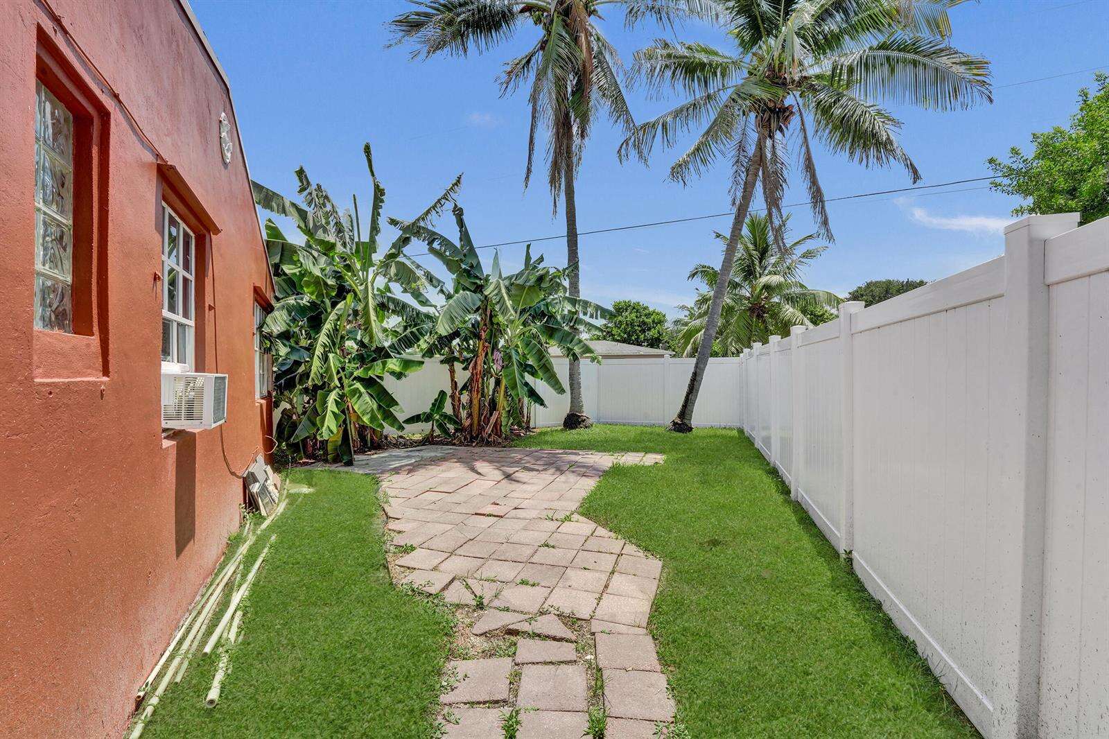 1302 23rd, Hollywood, FL 33020 - For Sale photo 16