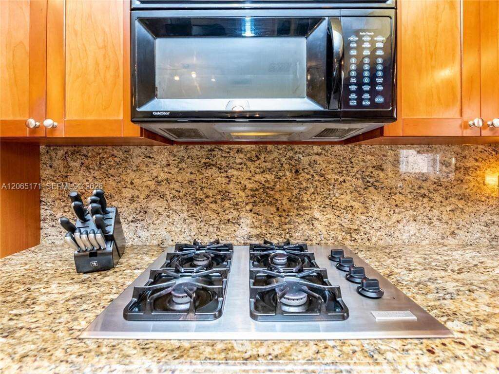 939 Washington St, Hollywood, FL 33019 - For Sale photo 11