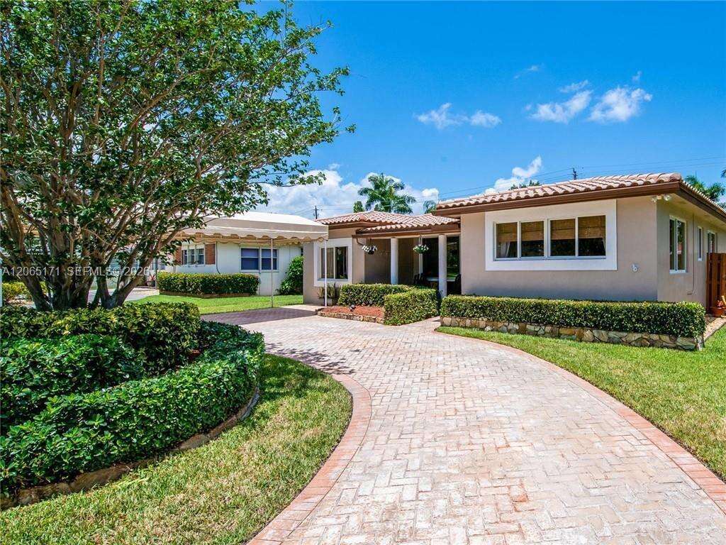 939 Washington St, Hollywood, FL 33019 - For Sale photo 4