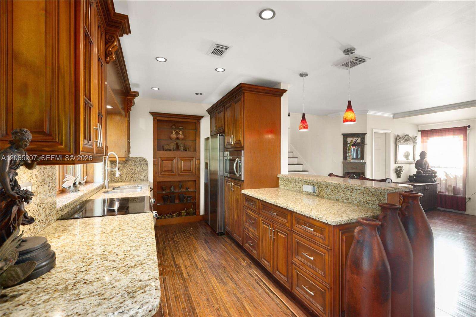 6315 Maynada St, Coral Gables, FL 33146 - For Sale photo 12