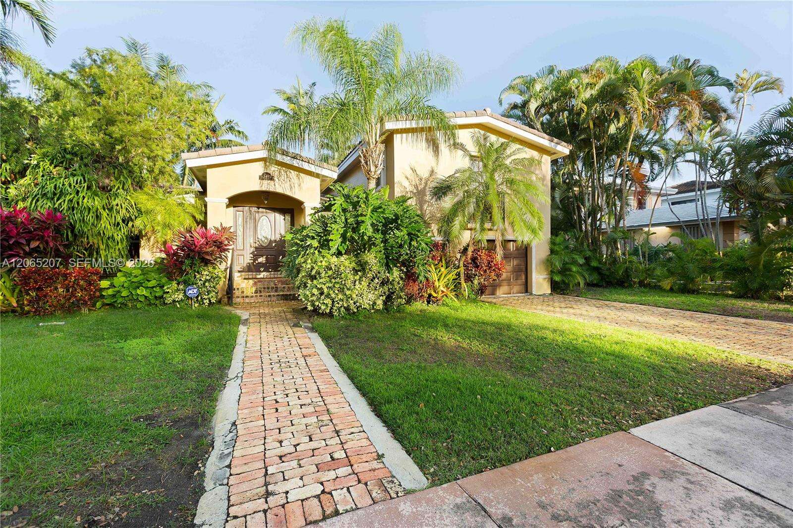 6315 Maynada St, Coral Gables, FL 33146 - For Sale photo 35