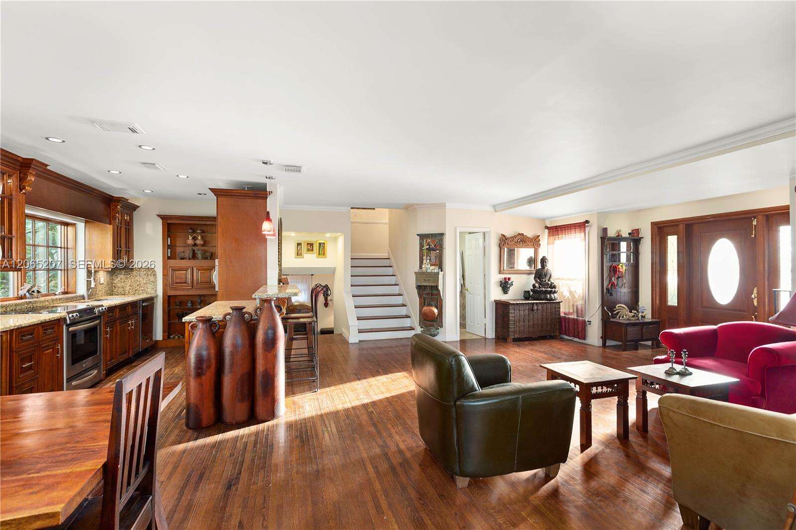 6315 Maynada St, Coral Gables, FL 33146 - For Sale photo 5