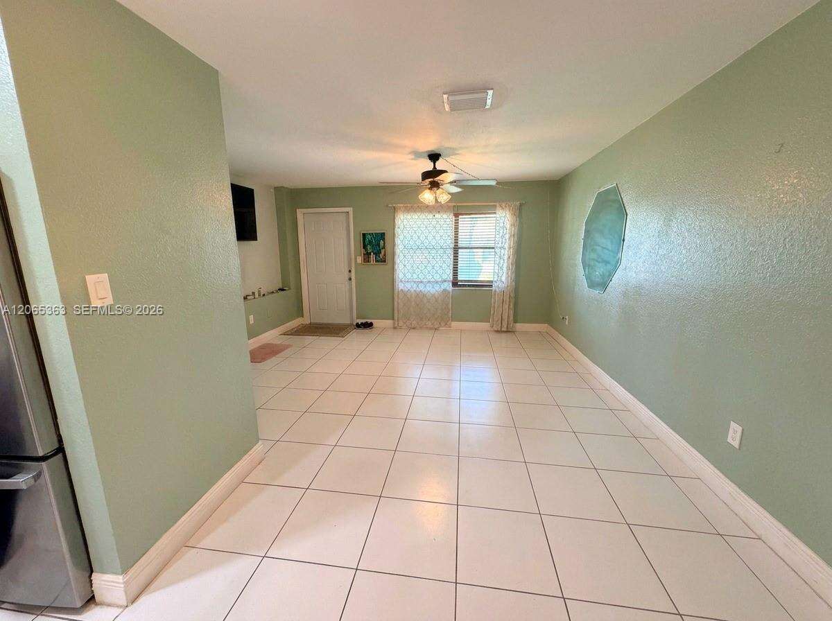 6831 Farragut St, Hollywood, FL 33024 - For Sale photo 5