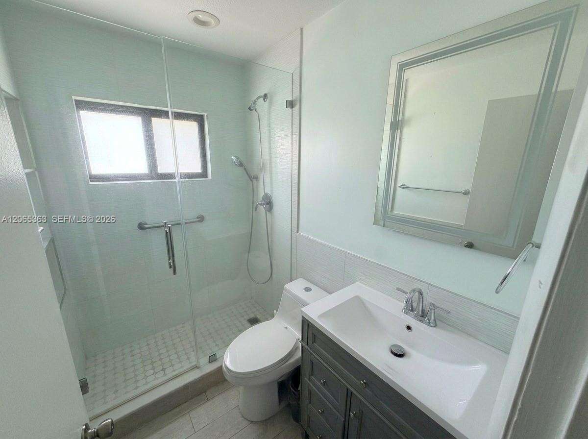 6831 Farragut St, Hollywood, FL 33024 - For Sale photo 7