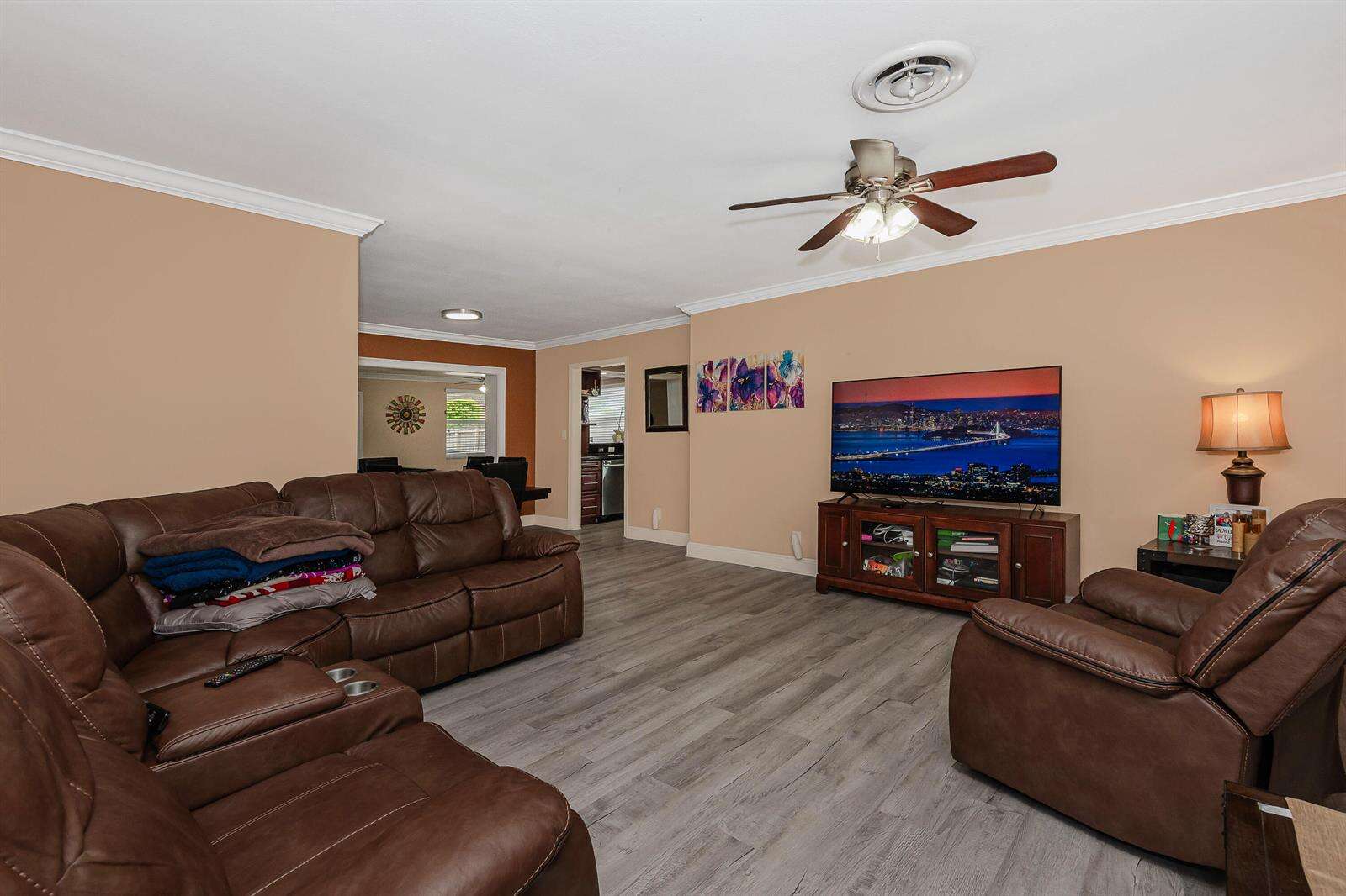 1820 46th, Hollywood, FL 33021 - For Sale photo 2