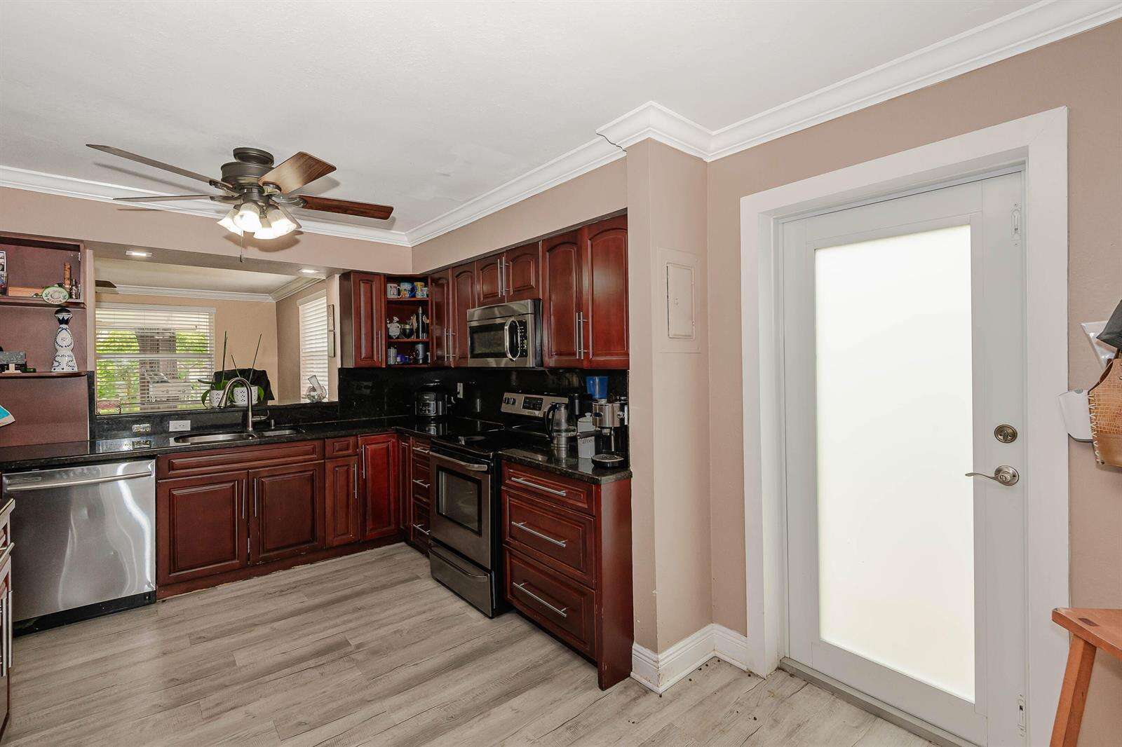 1820 46th, Hollywood, FL 33021 - For Sale photo 8