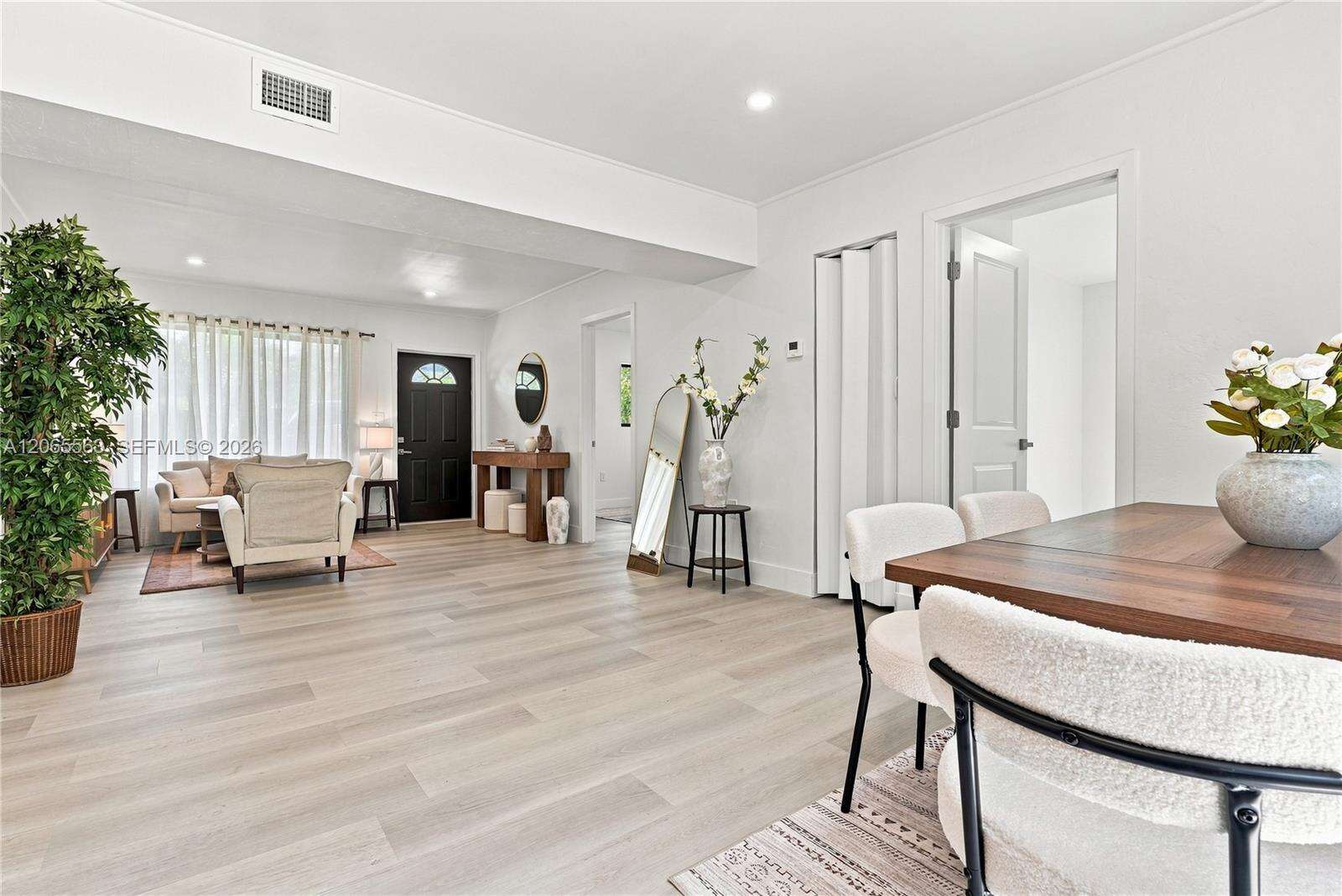 6336 Garfield St, Hollywood, FL 33024 - For Sale photo 4