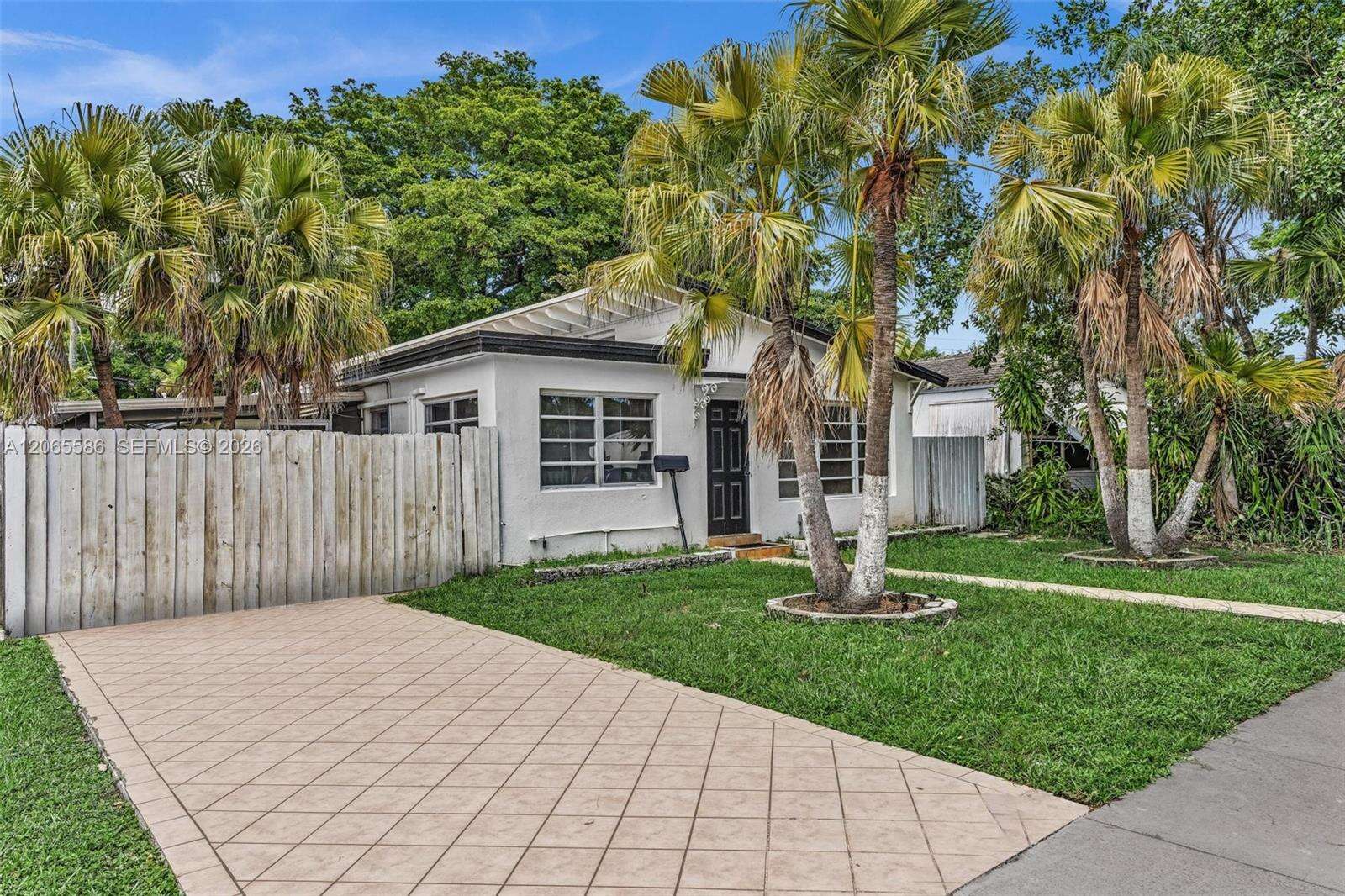 1943 Rodman St, Hollywood, FL 33020 - For Sale photo 1