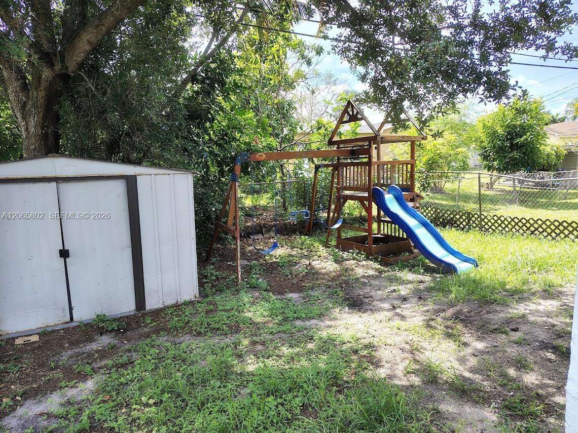 3141 73rd Ave, Hollywood, FL 33024 - For Sale photo 19