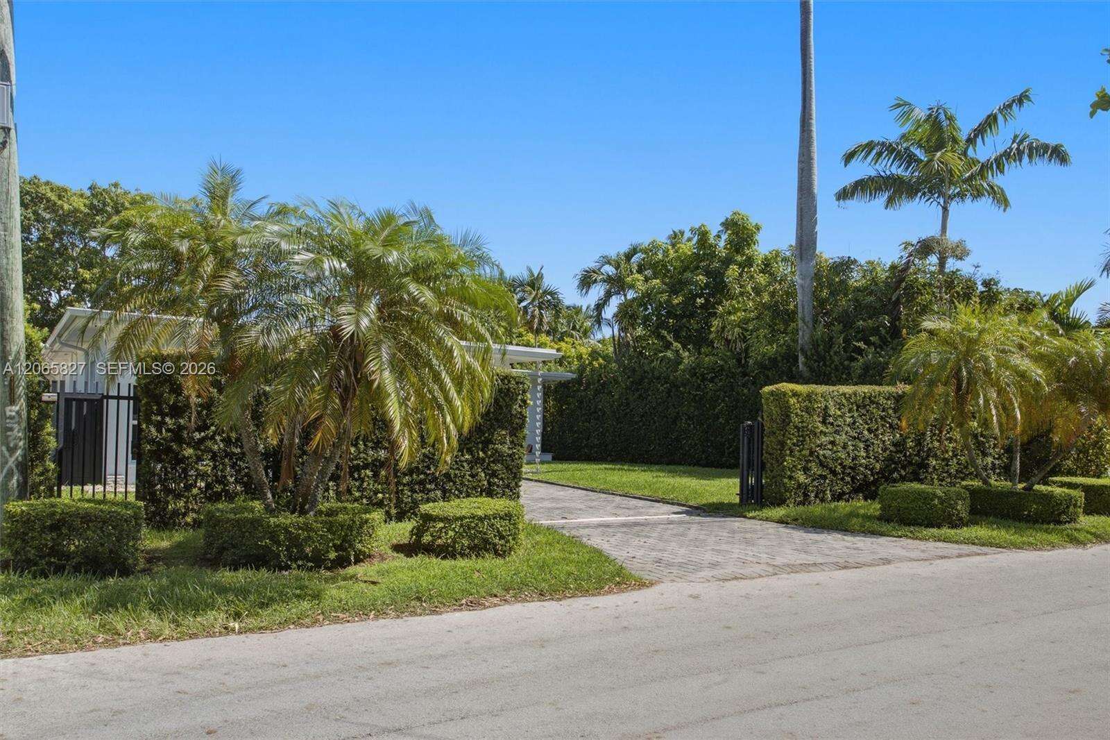 1525 Calais Dr, Miami Beach, FL 33141 - For Sale photo 13