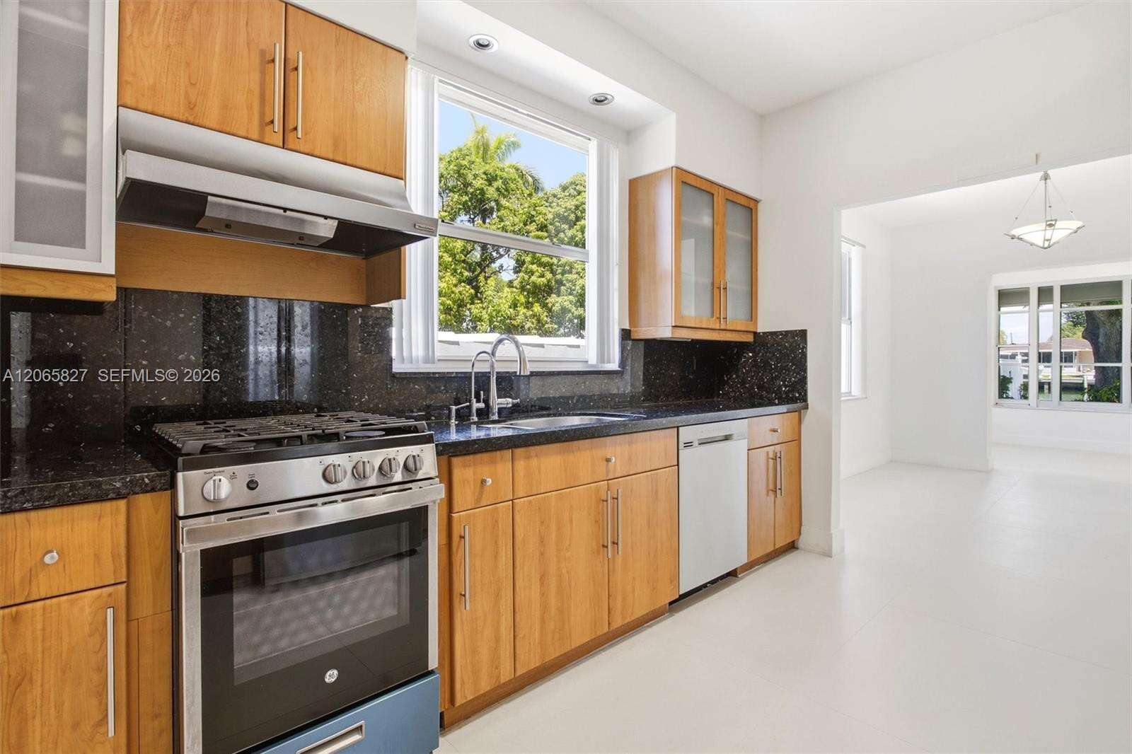 1525 Calais Dr, Miami Beach, FL 33141 - For Sale photo 26