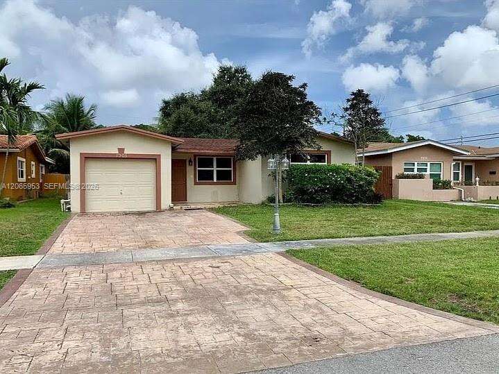 1905 47th Ave, Hollywood, FL 33021 - For Sale photo 1