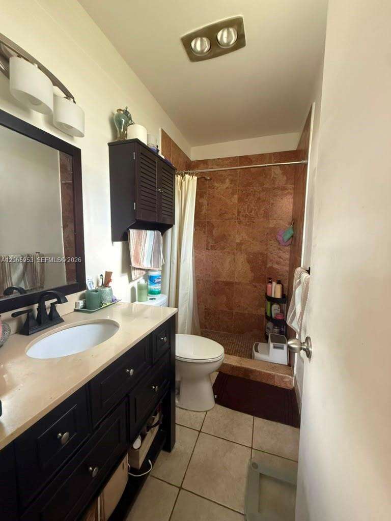 1905 47th Ave, Hollywood, FL 33021 - For Sale photo 12