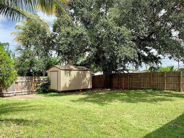 1905 47th Ave, Hollywood, FL 33021 - For Sale photo 20