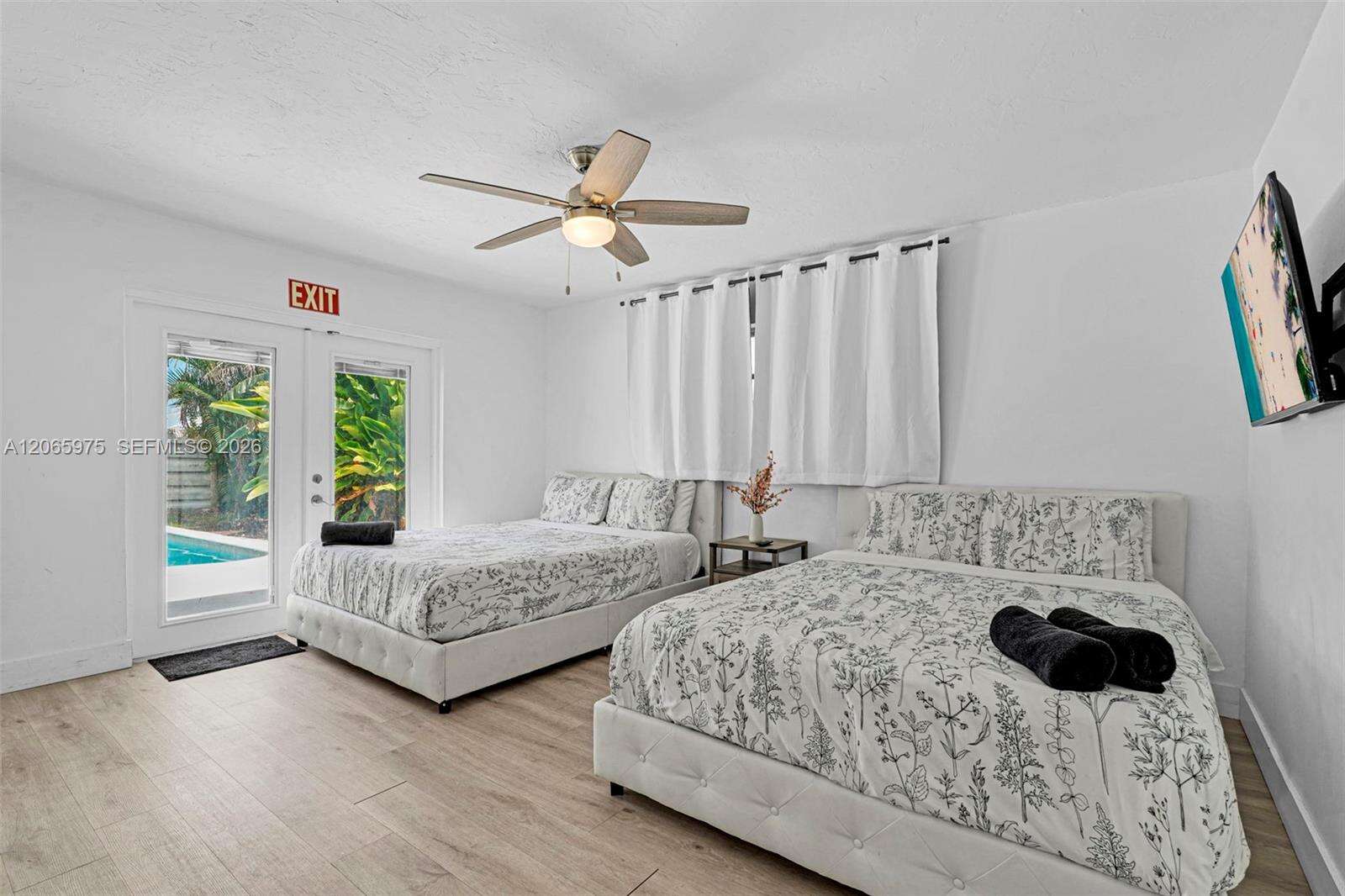 407 56th Ter, Hollywood, FL 33023 - For Sale photo 26