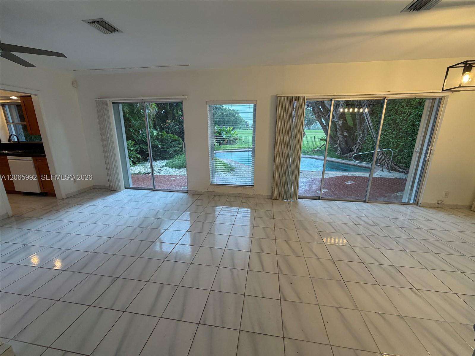 485 Shore Dr, Miami Beach, FL 33141 - Pending Sale photo 8