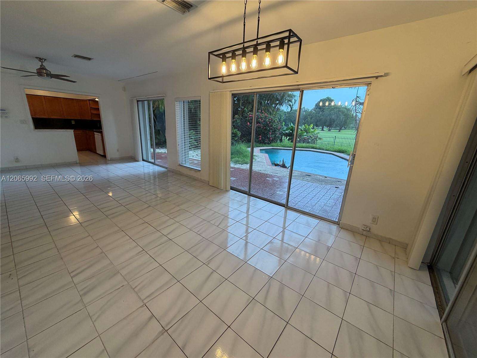 485 Shore Dr, Miami Beach, FL 33141 - Pending Sale photo 9