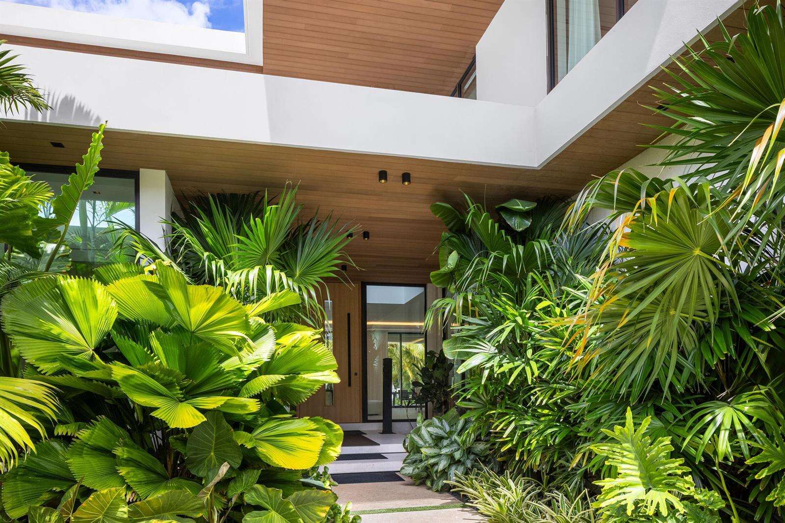 41 Nurmi, Fort Lauderdale, FL 33301 - For Sale photo 2