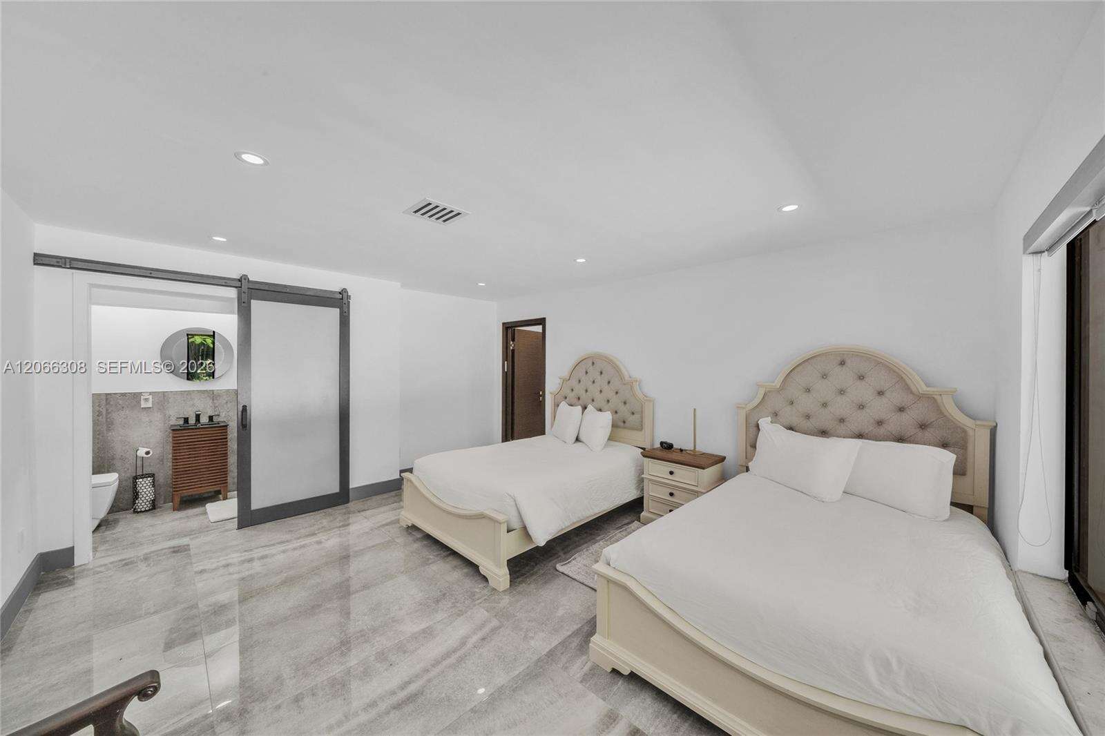 5811 33rd Ter, Hollywood, FL 33312 - For Sale photo 27