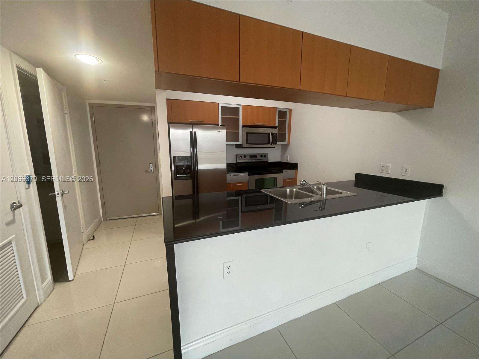1750 Bayshore Dr 2810, Miami, FL 33132 - For Sale photo 12