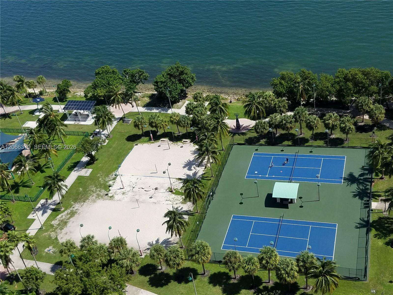 1750 Bayshore Dr 2810, Miami, FL 33132 - For Sale photo 3