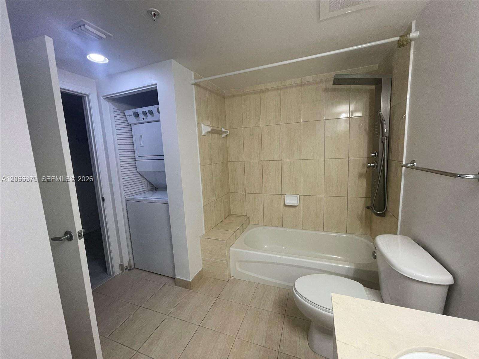 1750 Bayshore Dr 2810, Miami, FL 33132 - For Sale photo 28