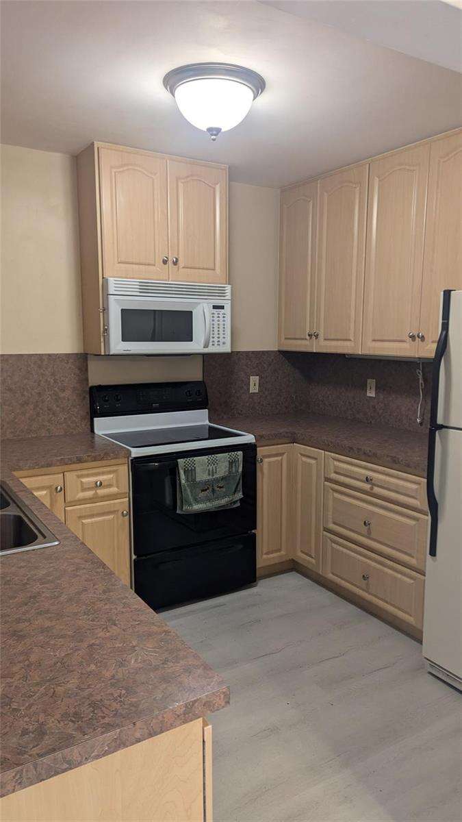 2080 38th, Fort Lauderdale, FL 33312 - For Sale photo 7