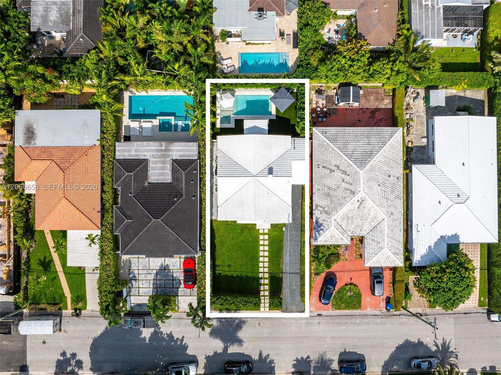 8844 Abbott Ave, Surfside, FL 33154 - For Sale photo 44