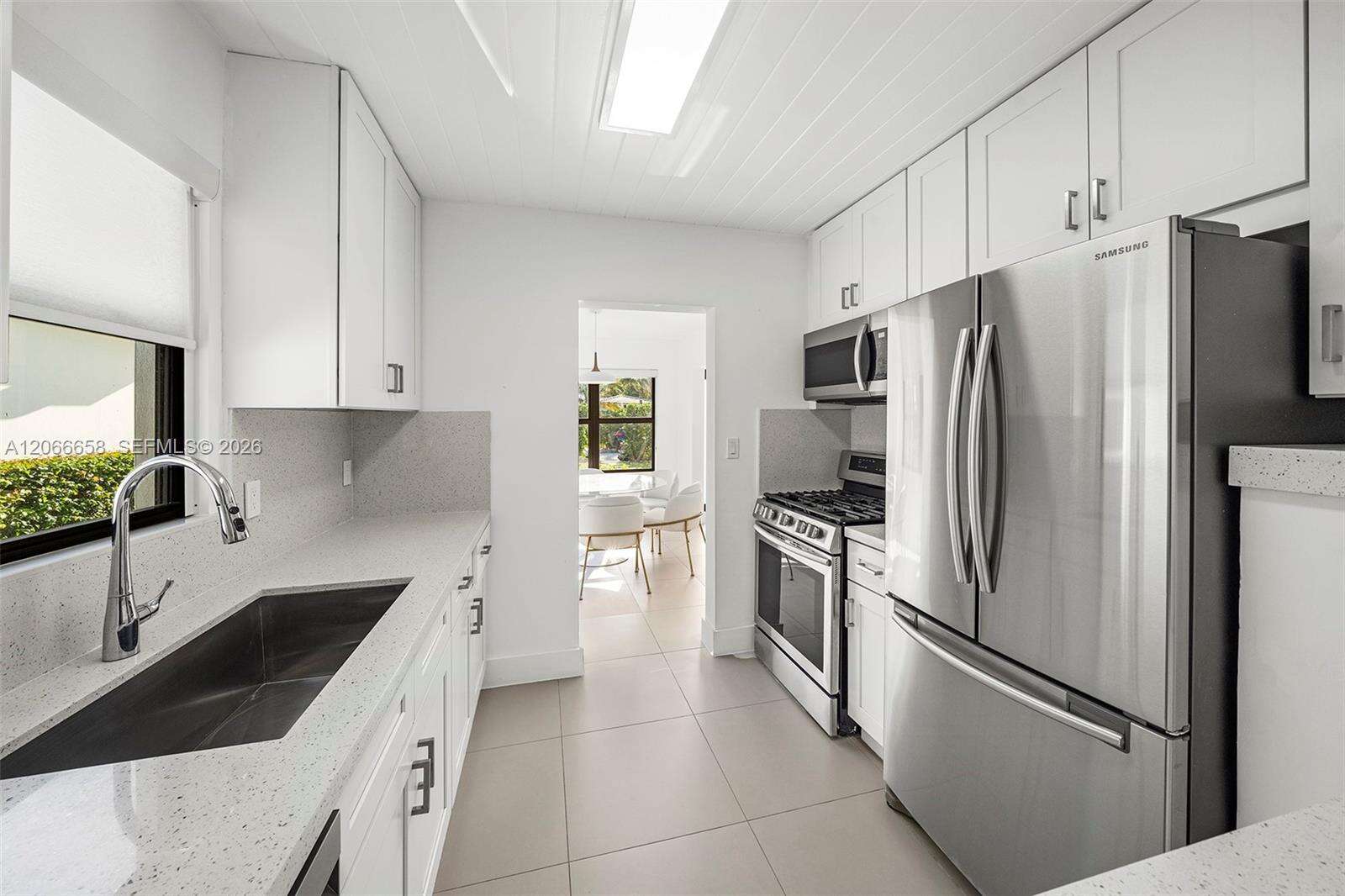 8844 Abbott Ave, Surfside, FL 33154 - For Sale photo 6