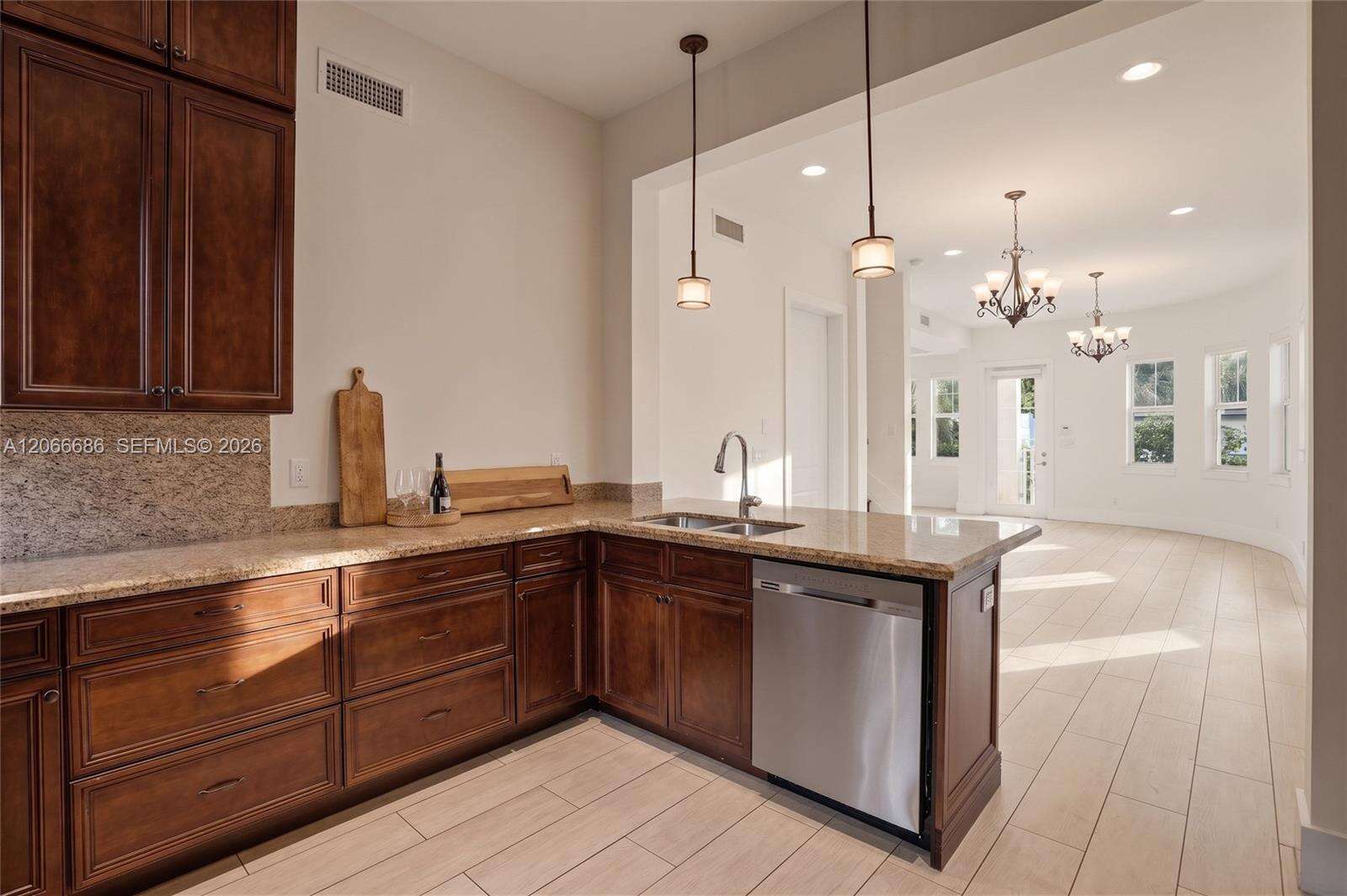 1749 9th St, Fort Lauderdale, FL 33304 - For Sale photo 14
