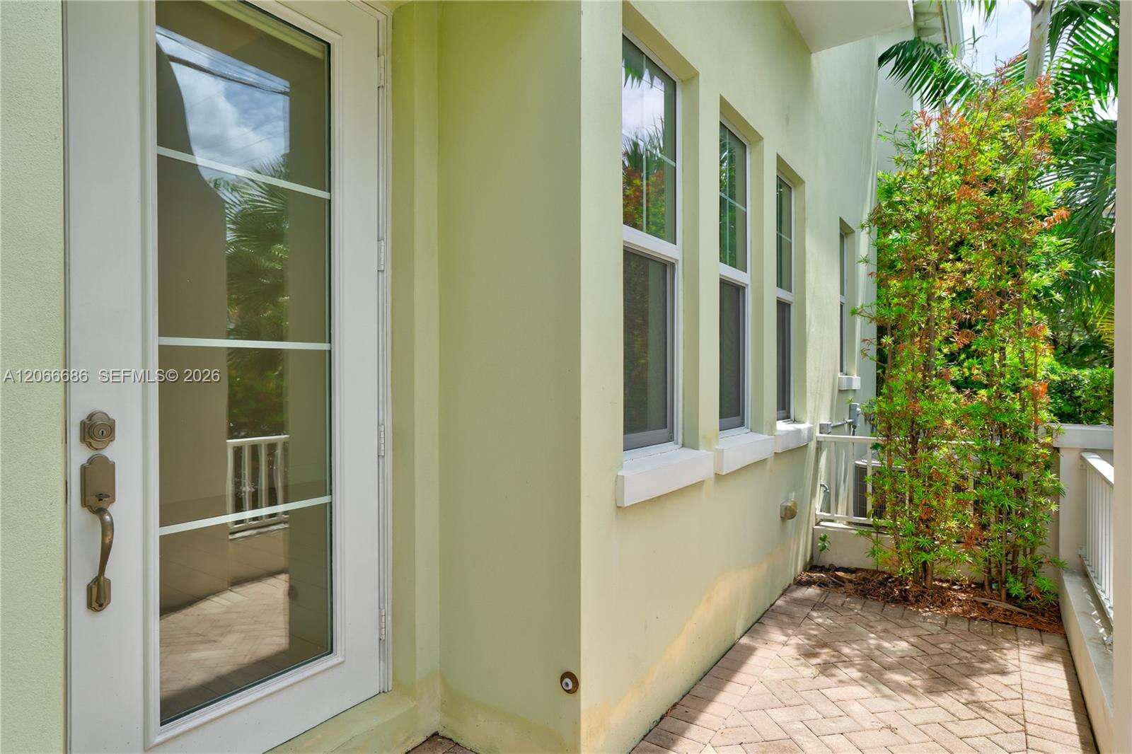 1749 9th St, Fort Lauderdale, FL 33304 - For Sale photo 5