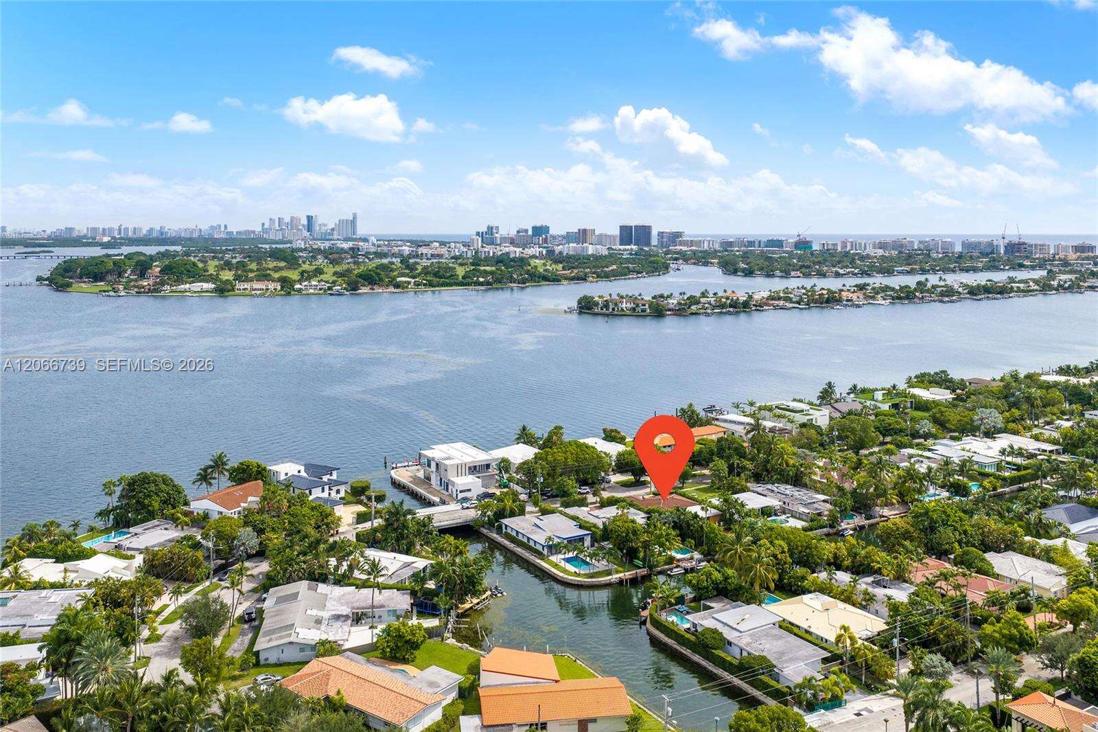 1860 Cleveland Rd, Miami Beach, FL 33141 - For Sale photo 2