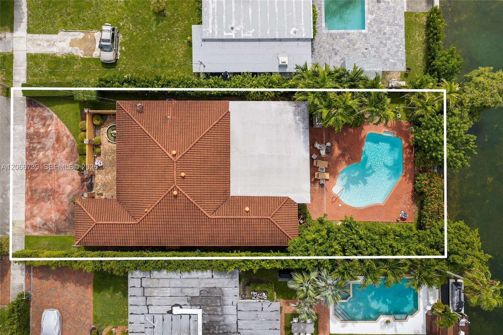 1860 Cleveland Rd, Miami Beach, FL 33141 - For Sale photo 14
