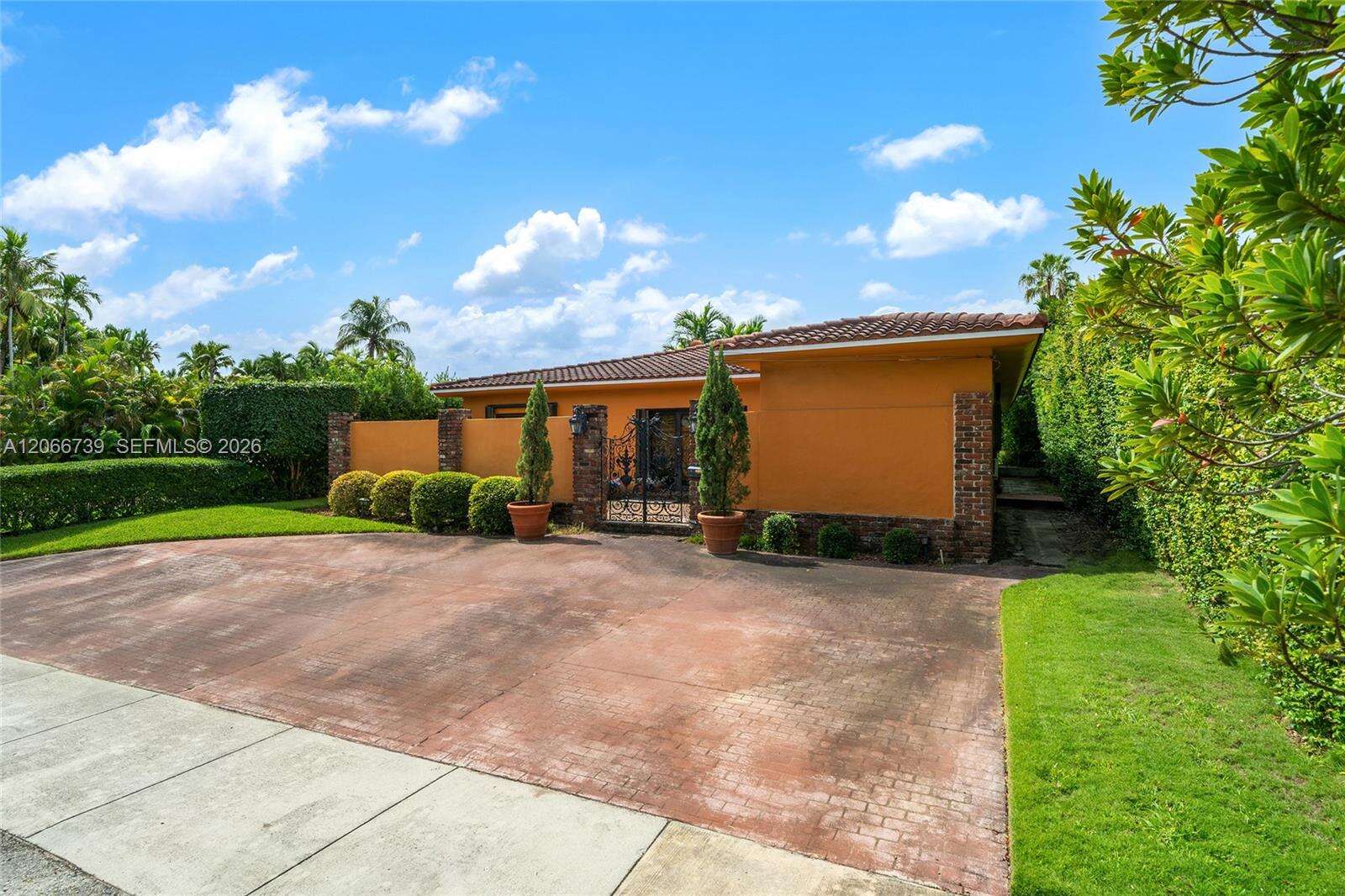 1860 Cleveland Rd, Miami Beach, FL 33141 - For Sale photo 21