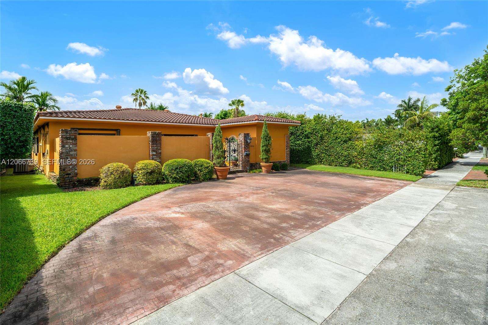 1860 Cleveland Rd, Miami Beach, FL 33141 - For Sale photo 22