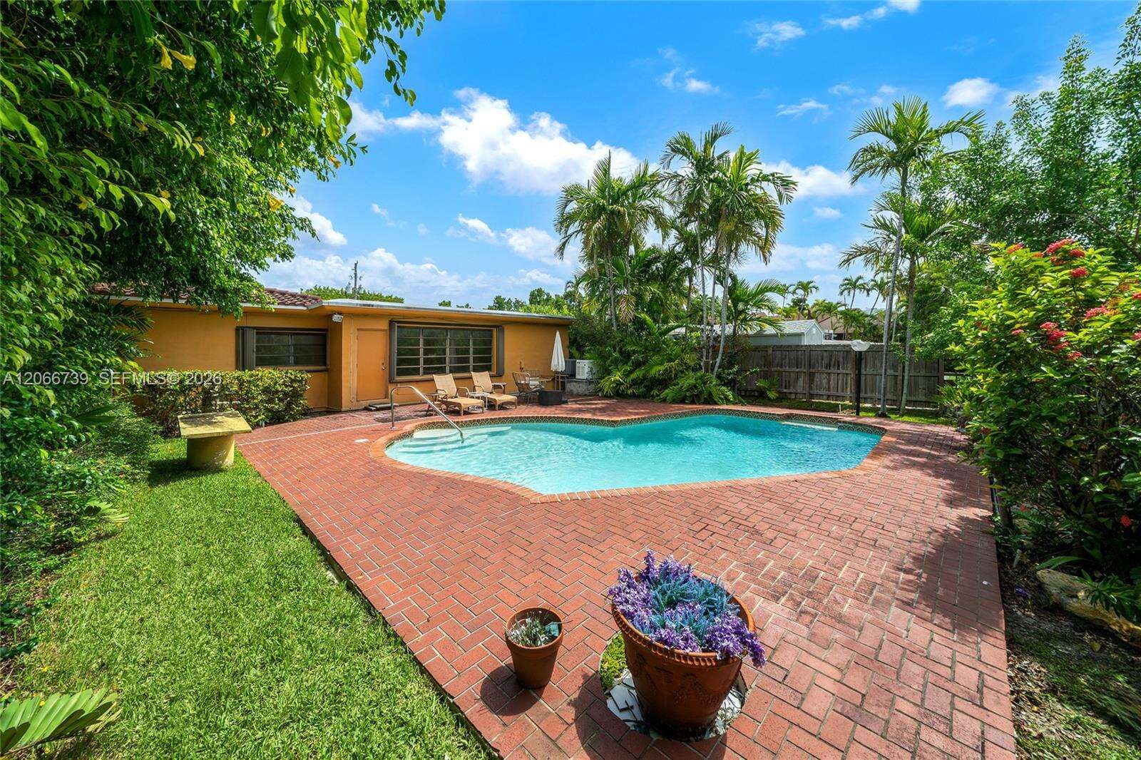 1860 Cleveland Rd, Miami Beach, FL 33141 - For Sale photo 7