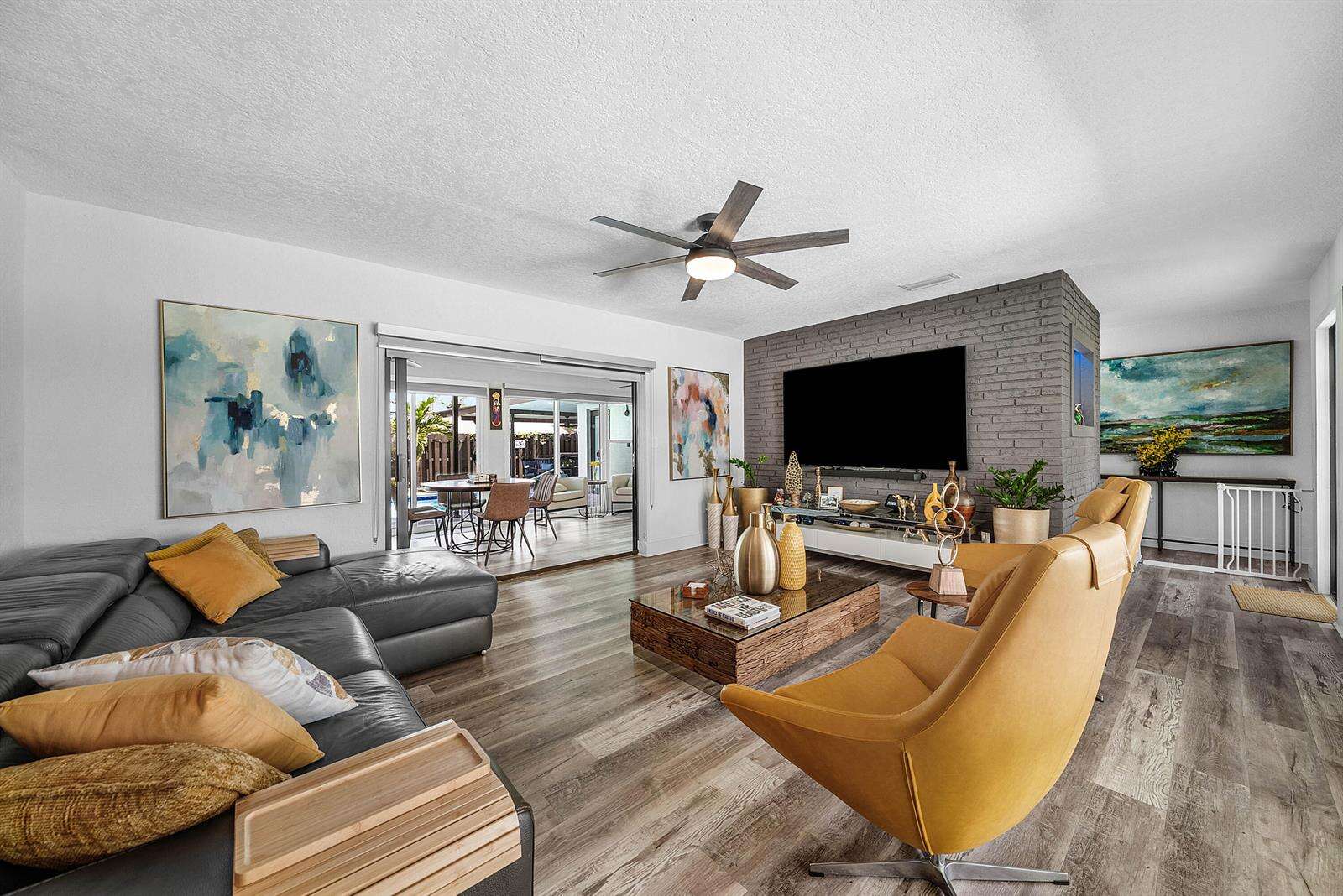7945 Kismet, Miramar, FL 33023 - For Sale photo 2
