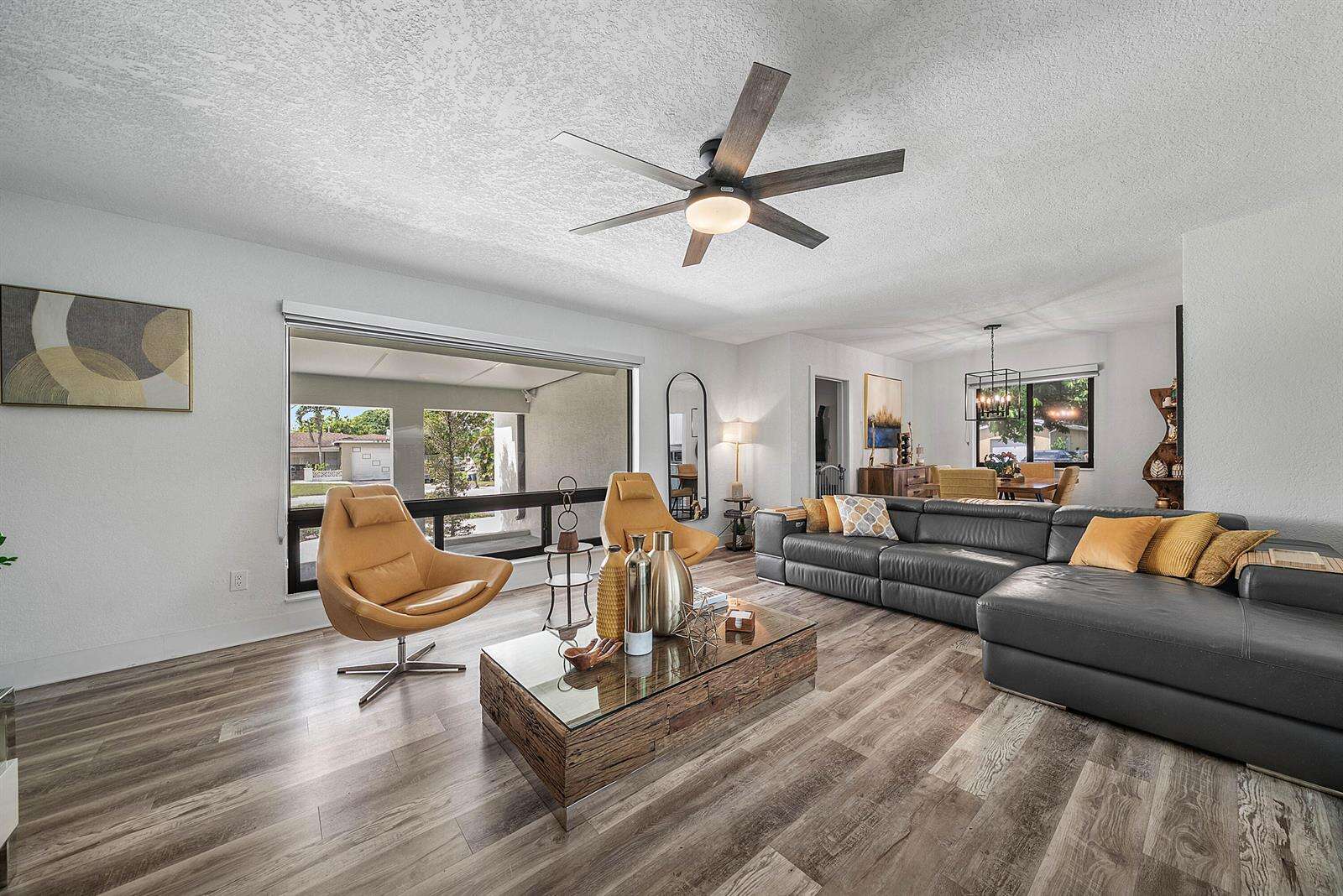 7945 Kismet, Miramar, FL 33023 - For Sale photo 3