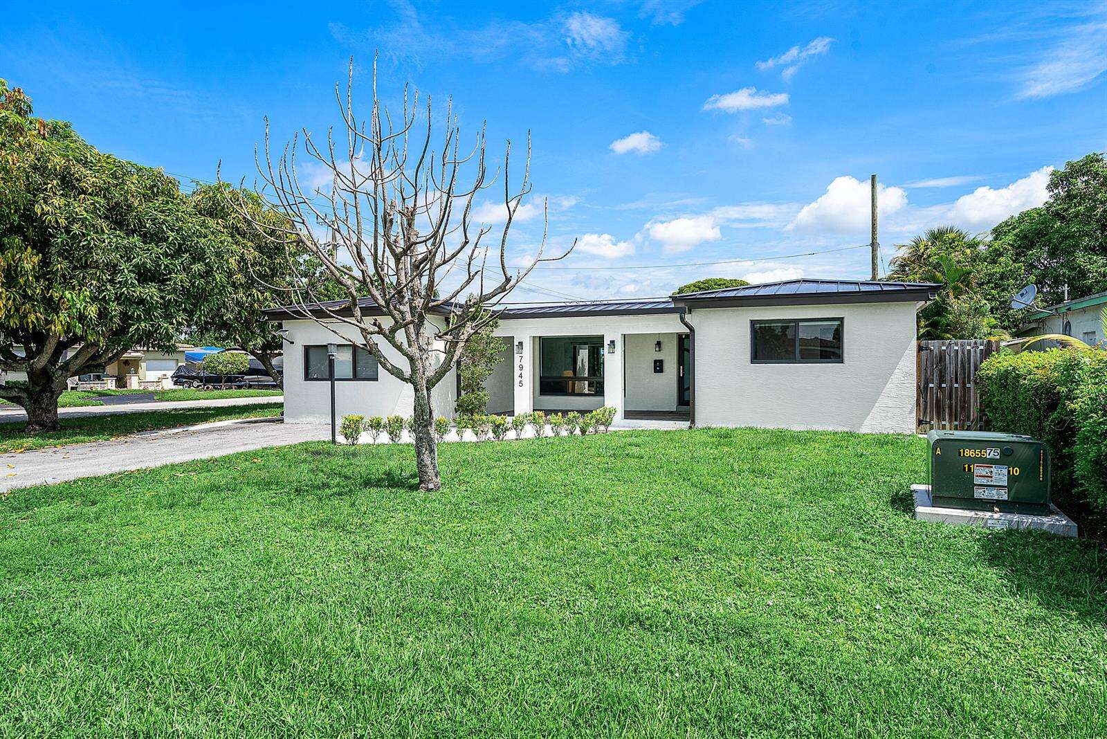 7945 Kismet, Miramar, FL 33023 - For Sale photo 38