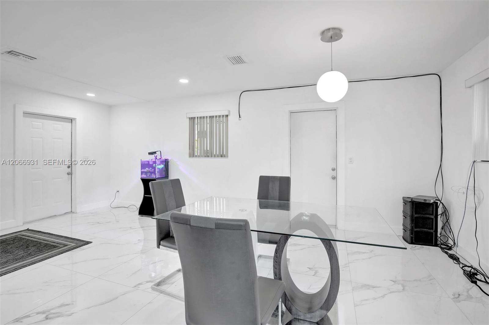 311 68th Ter, Pembroke Pines, FL 33023 - Pending Sale photo 12
