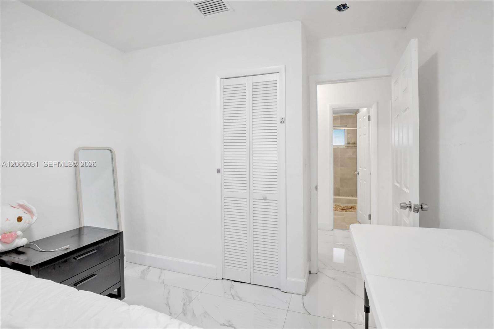 311 68th Ter, Pembroke Pines, FL 33023 - Pending Sale photo 16