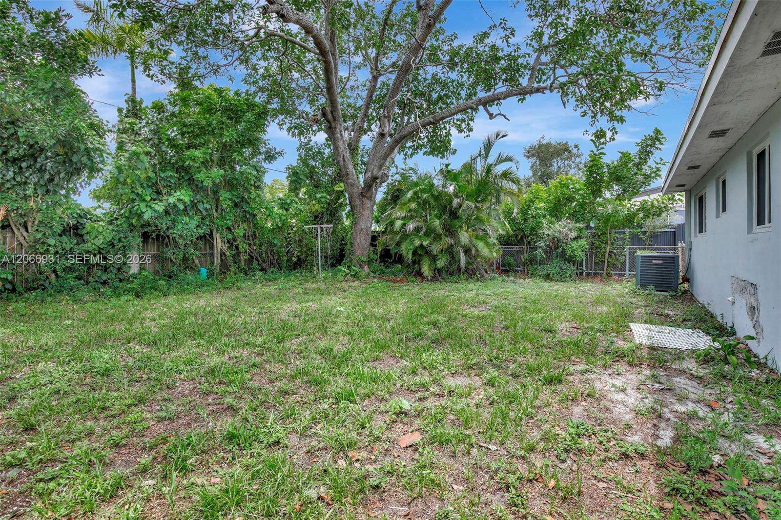 311 68th Ter, Pembroke Pines, FL 33023 - Pending Sale photo 24