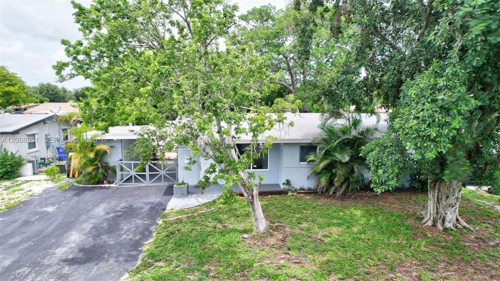 311 68th Ter, Pembroke Pines, FL 33023 - Pending Sale photo 27