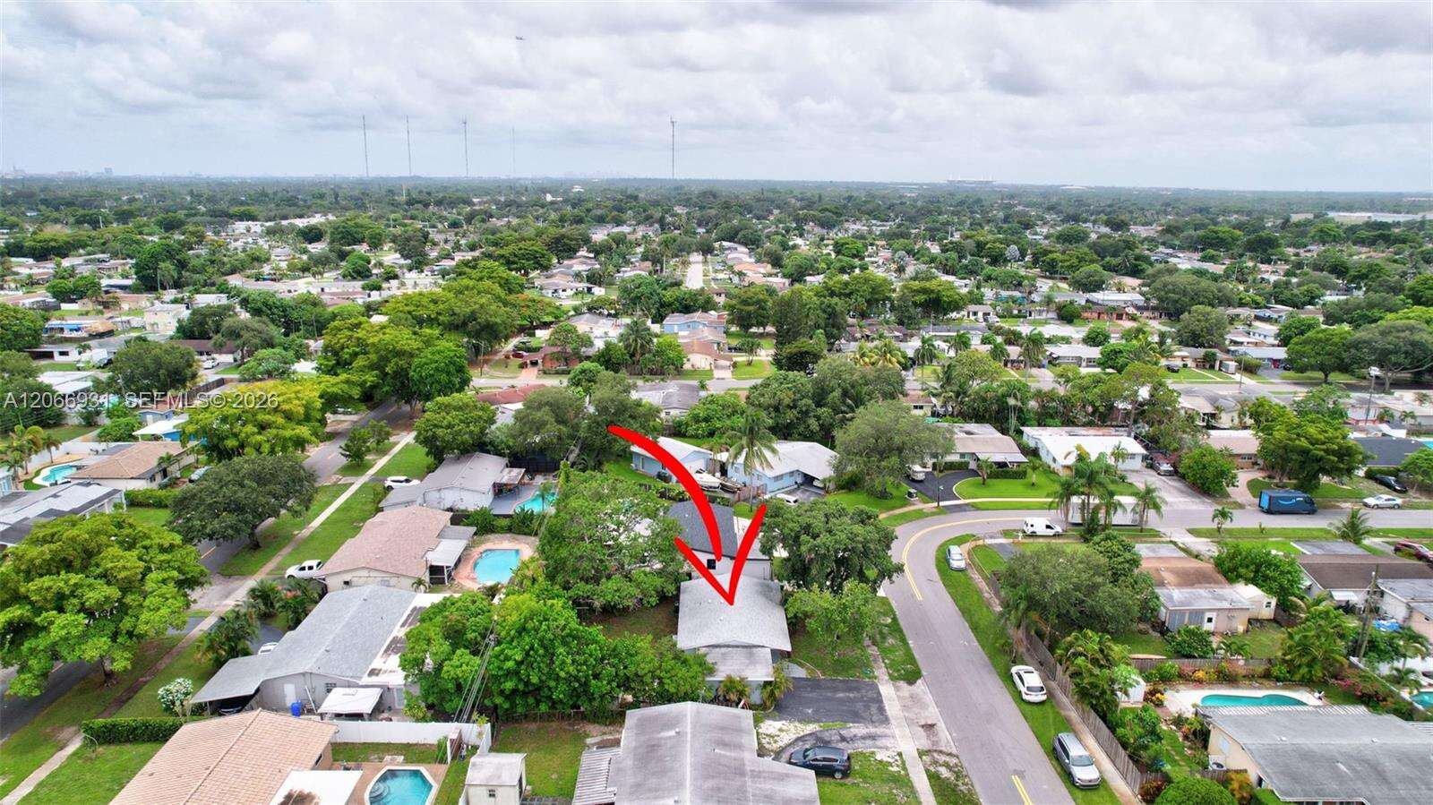 311 68th Ter, Pembroke Pines, FL 33023 - Pending Sale photo 30