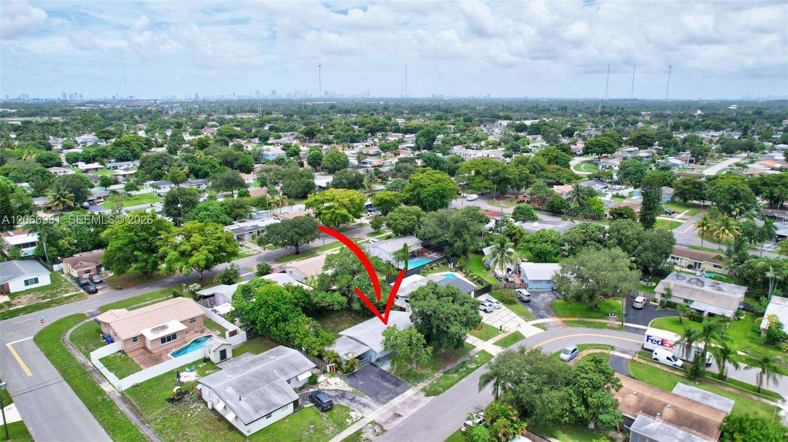 311 68th Ter, Pembroke Pines, FL 33023 - Pending Sale photo 34