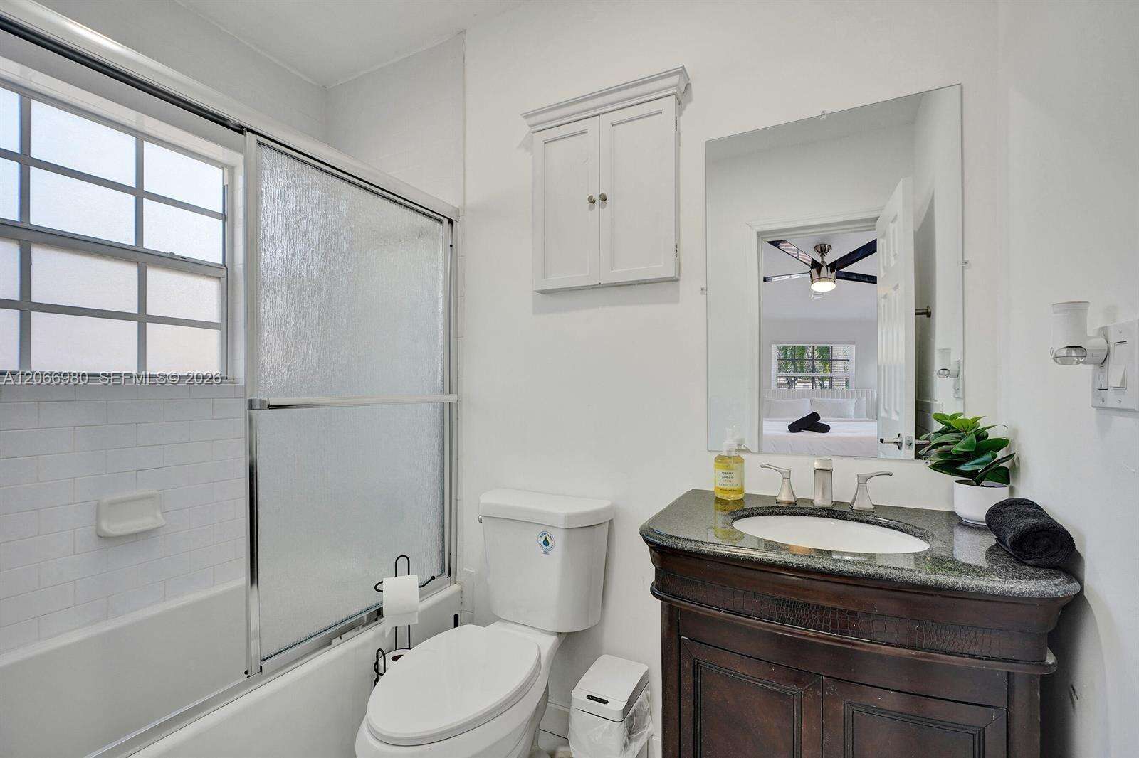 130 49th St, Miami, FL 33137 - For Sale photo 11