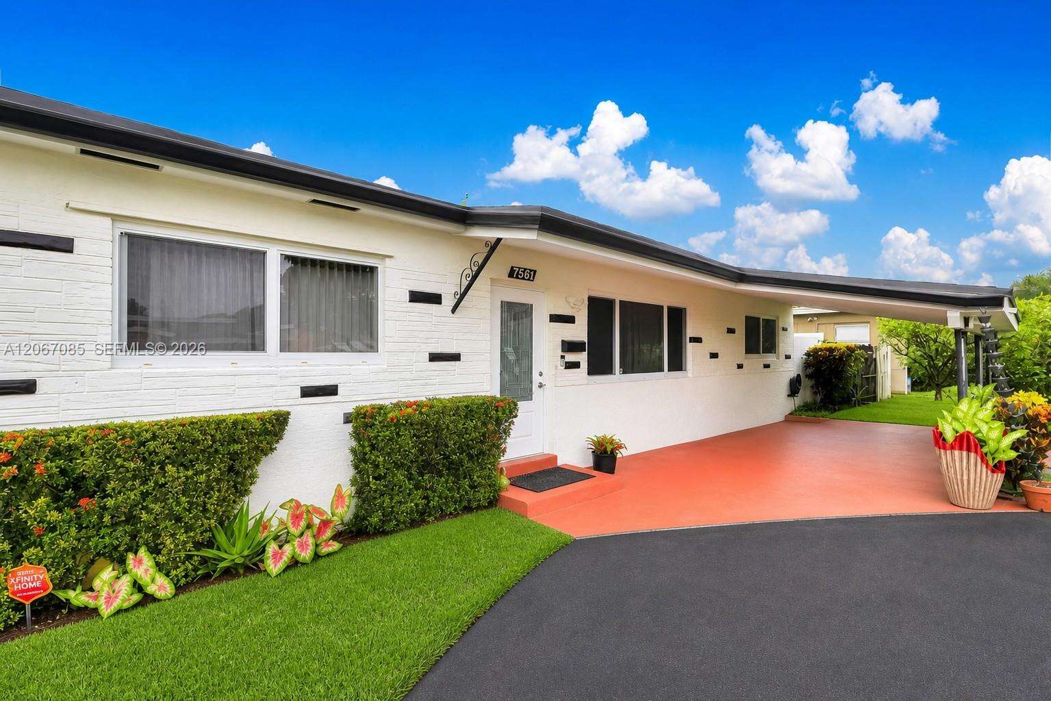 7561 Meridian St, Miramar, FL 33023 - For Sale photo 3